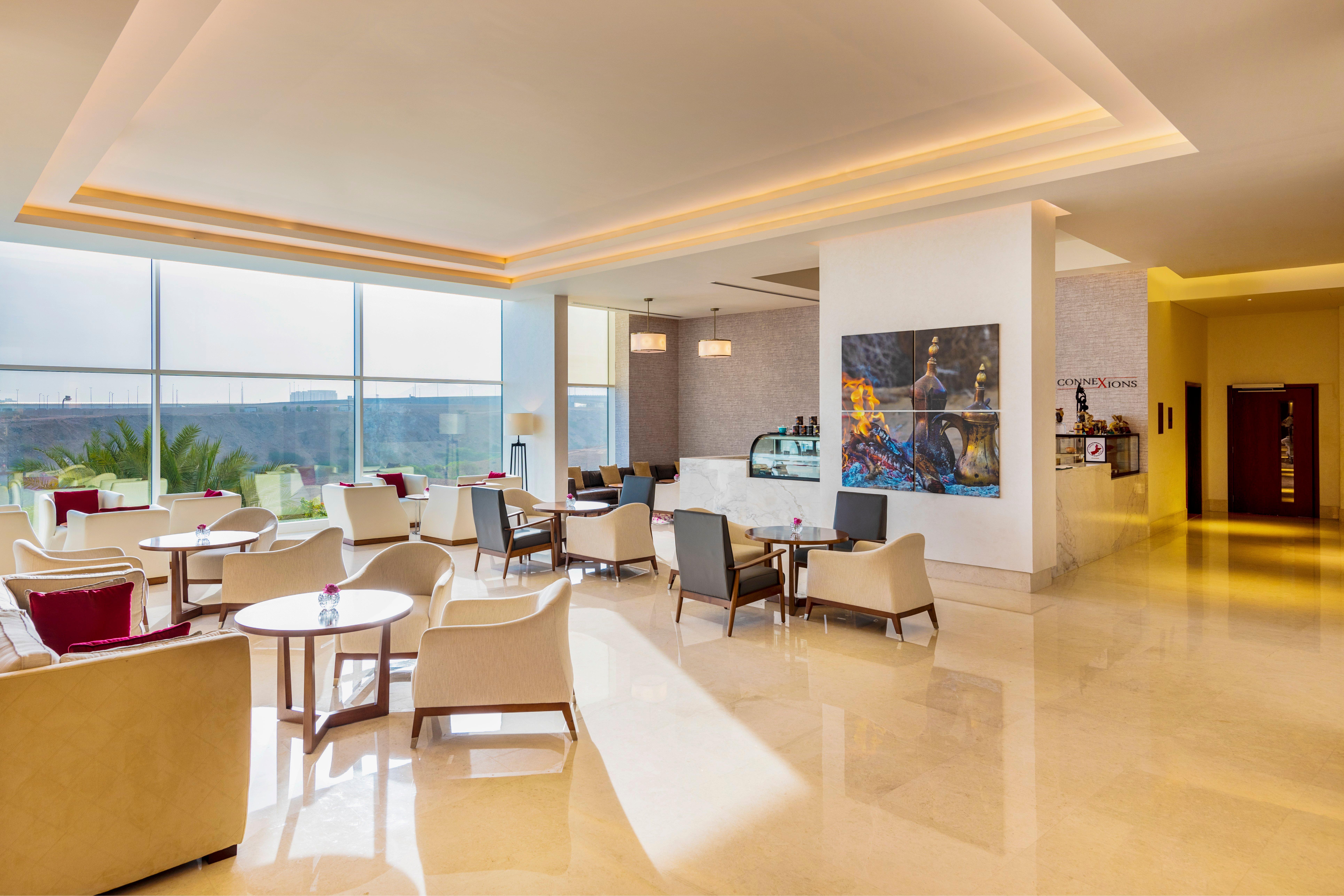 Crowne Plaza Muscat Ocec By Ihg Hotell Exteriör bild